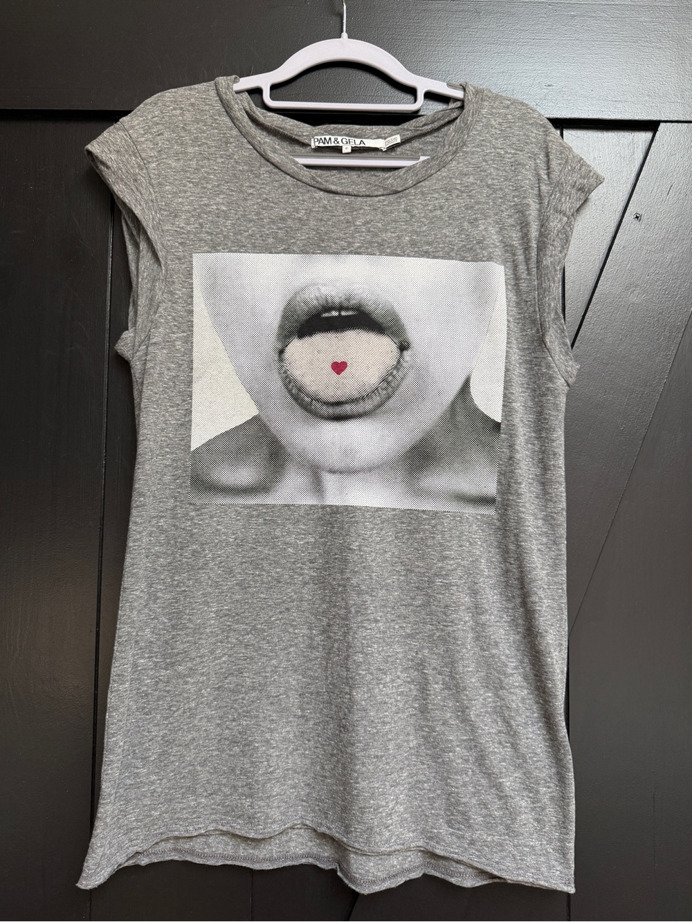 Pam & Gela Acid Heart Frankie Tee - Petite/XS - Grey with mouth graphic. Rare!